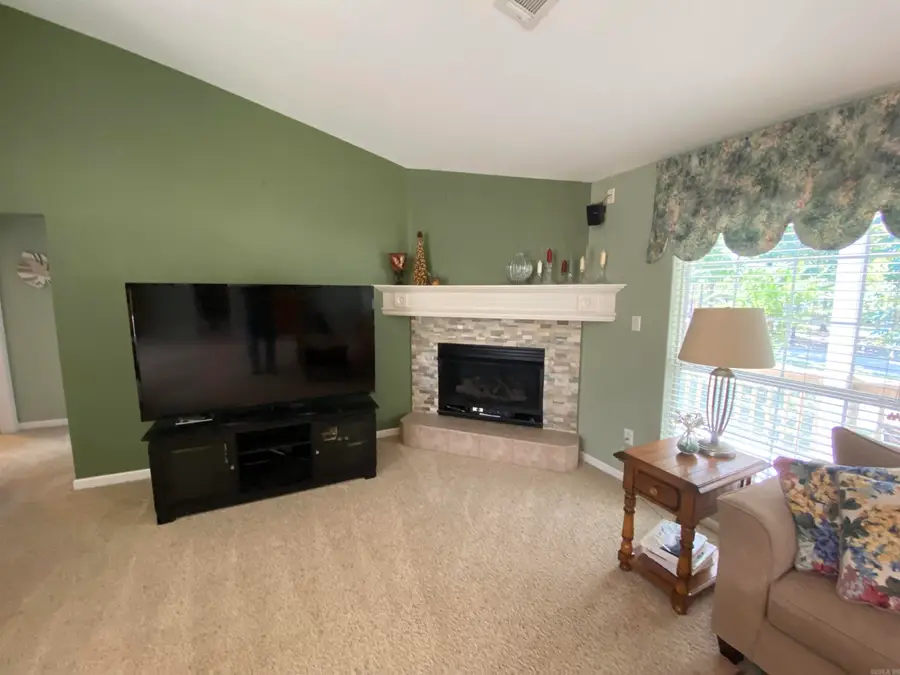 138 Summer Oaks Boulevard, Bismarck, AR 71929 - #3