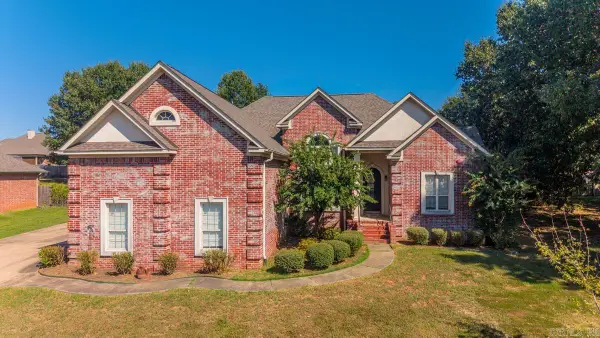 44 Shadow Creek Cir, Austin, AR 72007