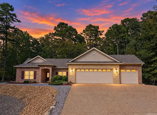11 Promesa Place, Hot Springs Village, AR 71909