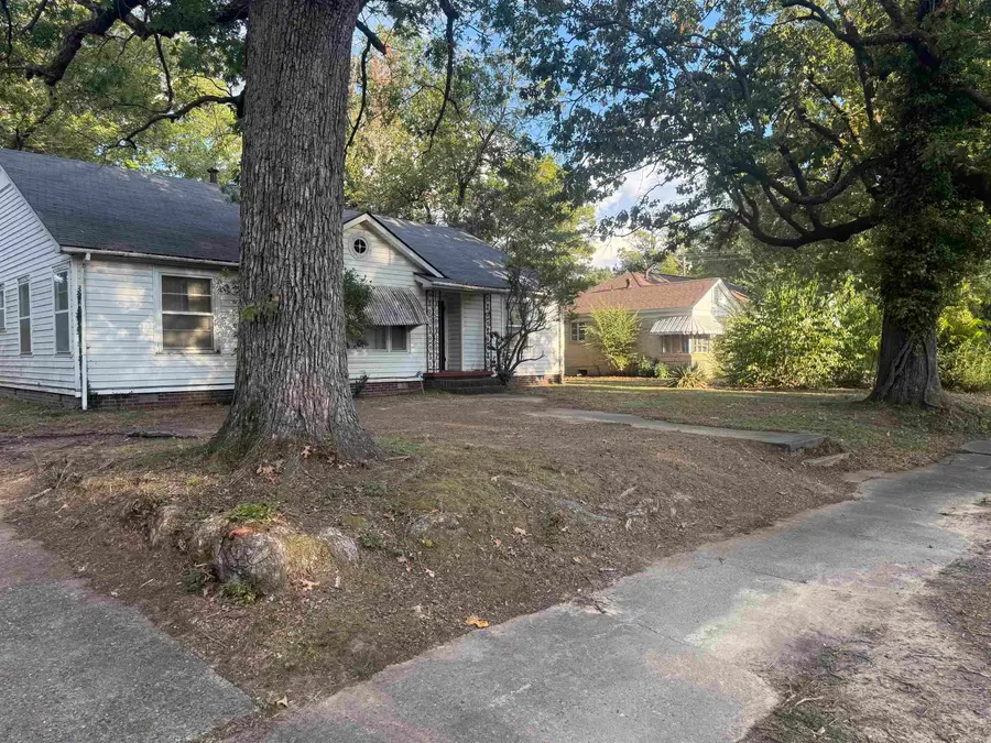 1915 S Poplar Street, Pine Bluff, AR 71601 - #2
