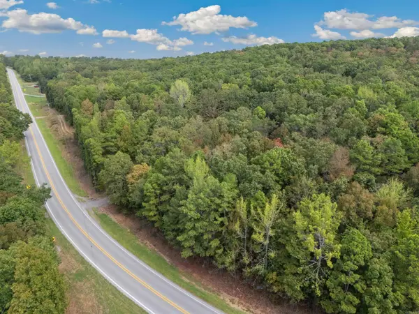 1355 Floral Road, Concord, AR 72523