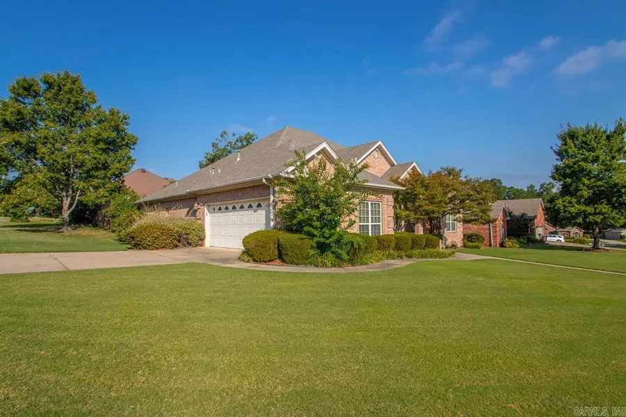 101 Avignon Cir, Maumelle, AR 72113 - #3