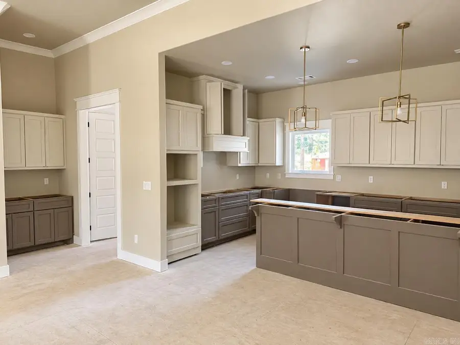 7 Nubarron Lane, Hot Springs Village, AR 71909 - #2
