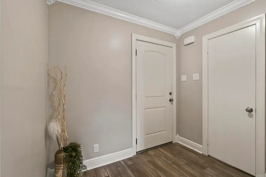 22 Wickford Lane, Little Rock, AR 72212 - #3