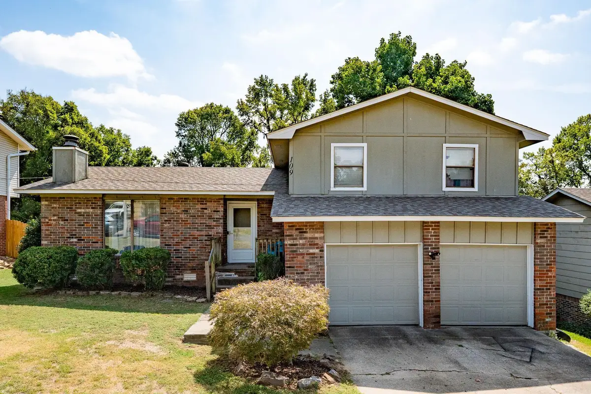 109 Robin Glen Drives, Sherwood, AR 72120 - #1
