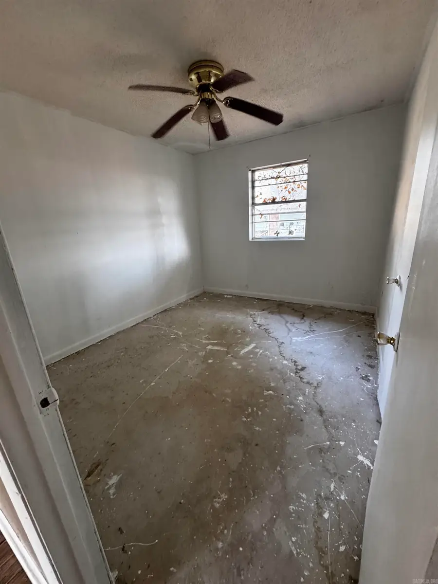204 Truman Street, Stuttgart, AR 72160 - #3
