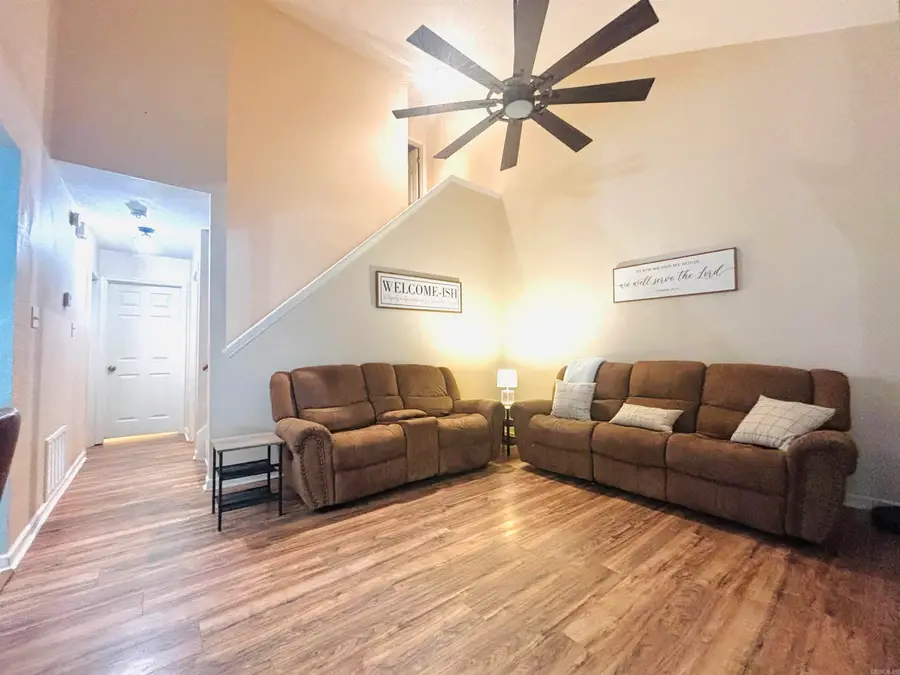 1118 Brookview Drive, Benton, AR 72015 - #3