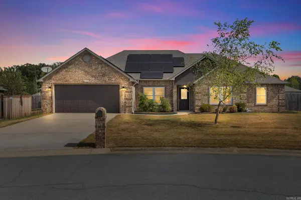 135 Harvick Circle, Cabot, AR 72023