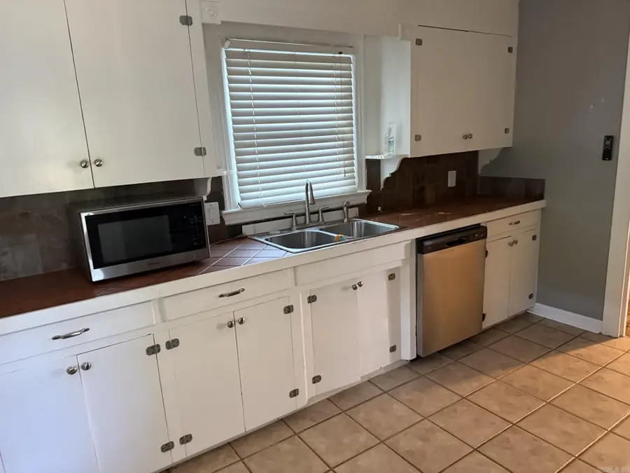 2504 Blackwood Road, Little Rock, AR 72207 - #2