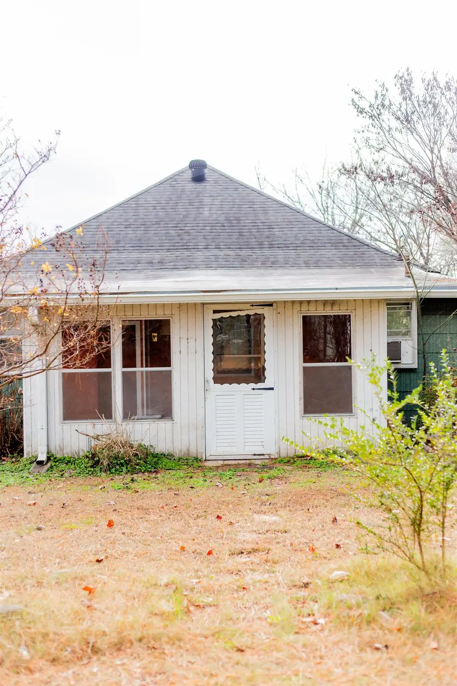 525 W Thompson St, Paragould, AR 72450 - #3