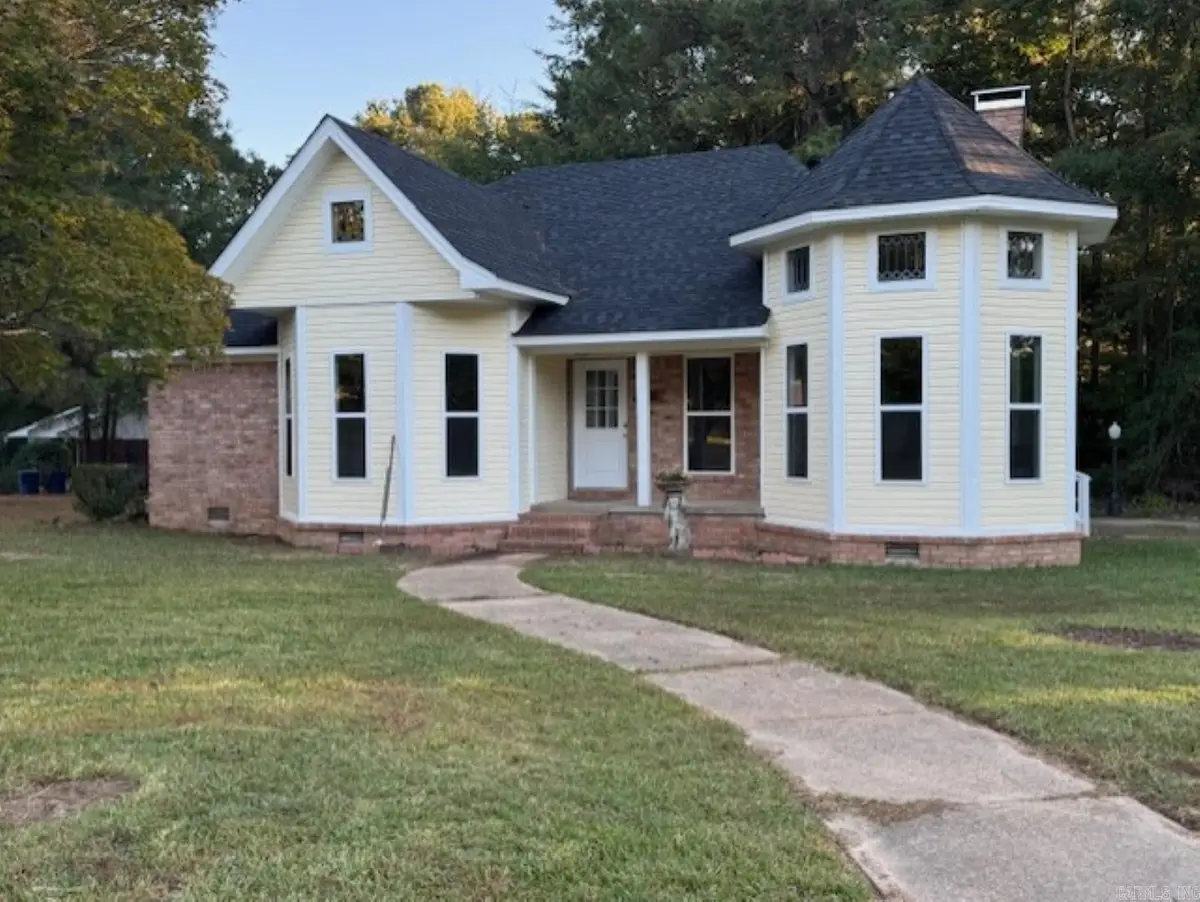 1179 Pinecrest Dr, Camden, AR 71701 - #1