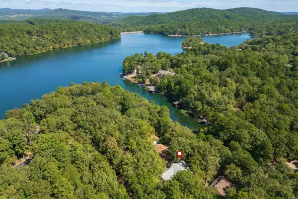 21 Costa Del Lago Ln, Hot Springs Village, AR 71909