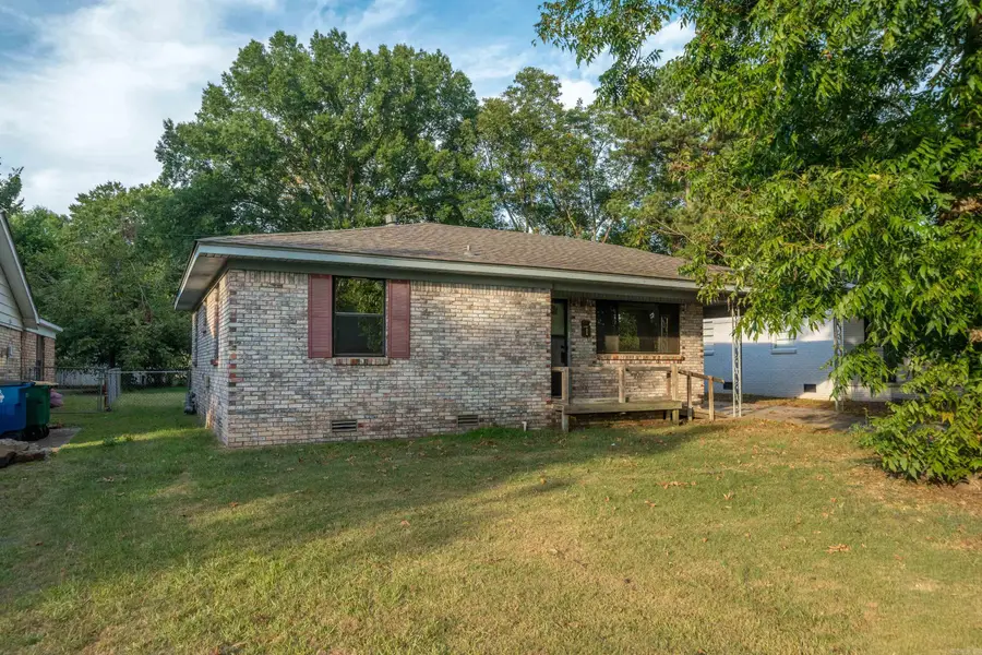 6613 Stonehedge Road, North Little Rock, AR 72117 - #2