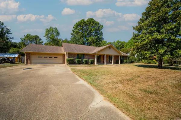 1174 Fabre Circle, Camden, AR 71701