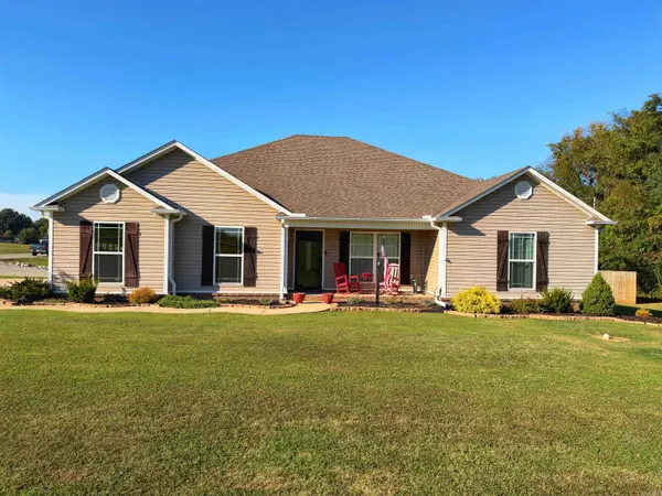 300 Sunset Dr, Paragould, AR 72450