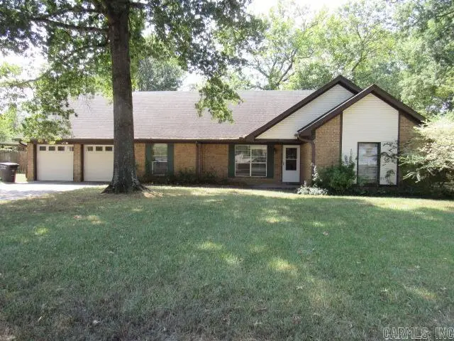201 Berkshire Circle, Jacksonville, AR 72076 - #1