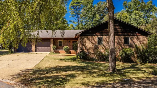 11 Evert Court, Little Rock, AR 72210