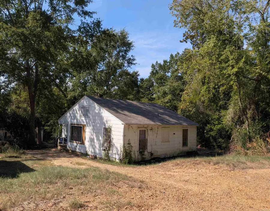 521 NW Agee, Camden, AR 71701 - #2