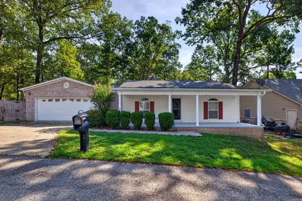 105 Chisholm Trail, Hot Springs, AR 71913