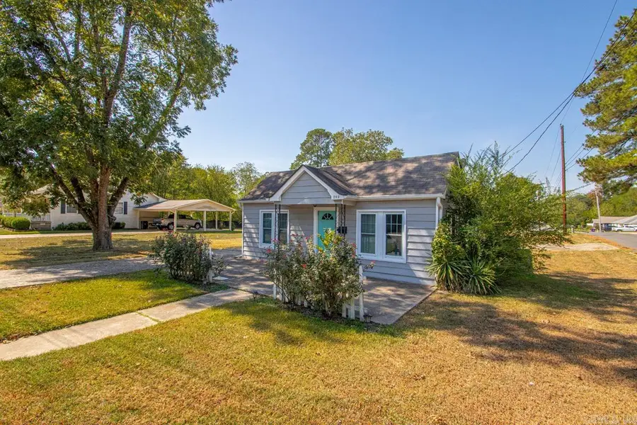 203 S Martin Street, Benton, AR 72015 - #3