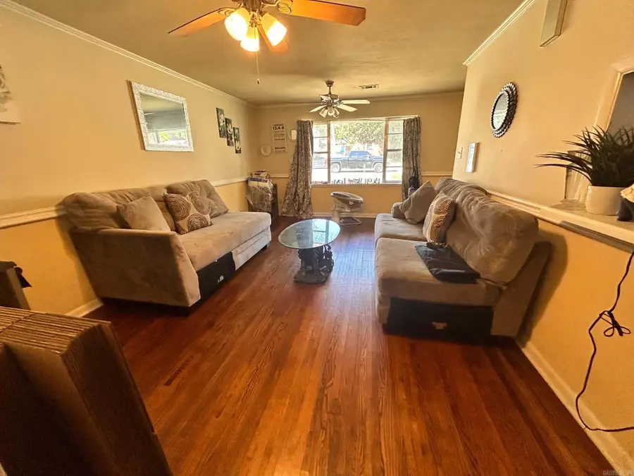 3601 Foster Street, Little Rock, AR 72204 - #3