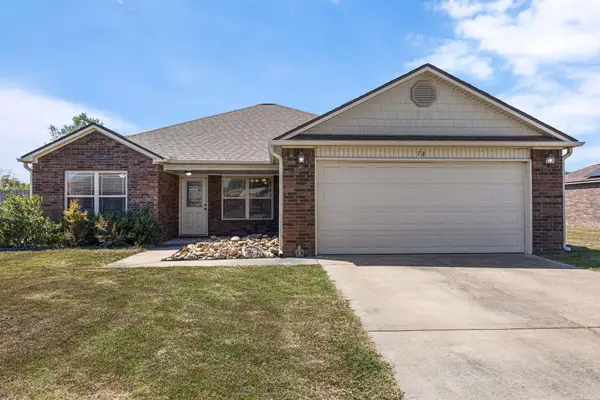 18 Heelstone Drive, Cabot, AR 72023