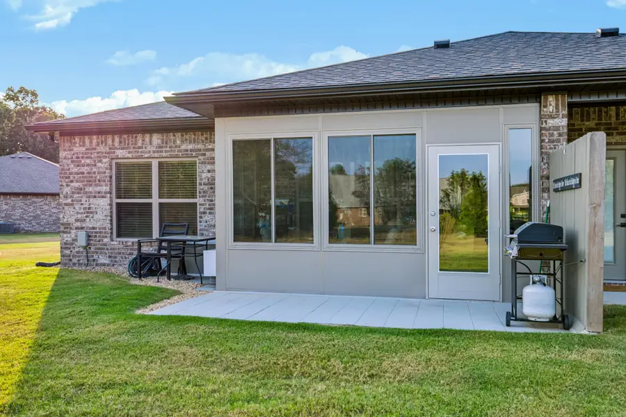 384 Turnberry Ct, Mountain Home, AR 72653 - #3