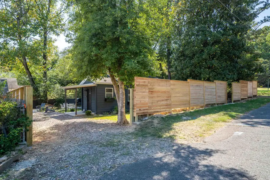 306 Mineral Street, Hot Springs, AR 71901 - #3