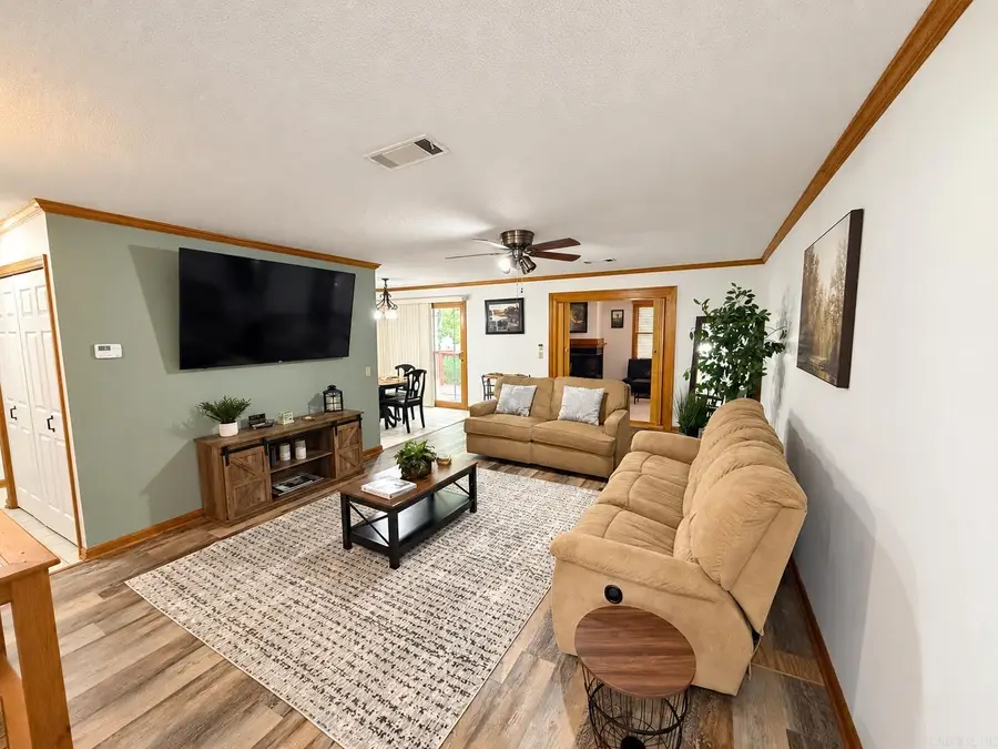 8 Perralena Way, Hot Springs Village, AR 71909 - #2
