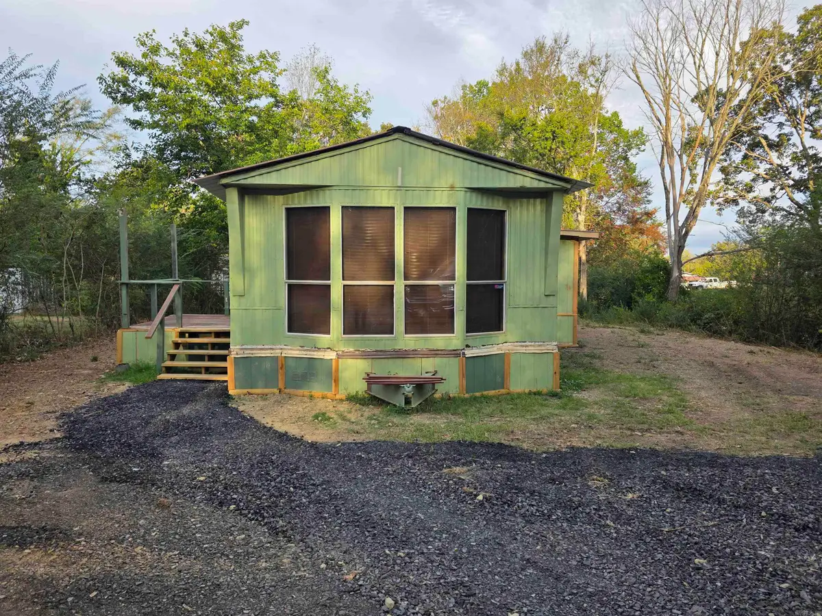 109 West Boundary, Mena, AR 71953 - #1
