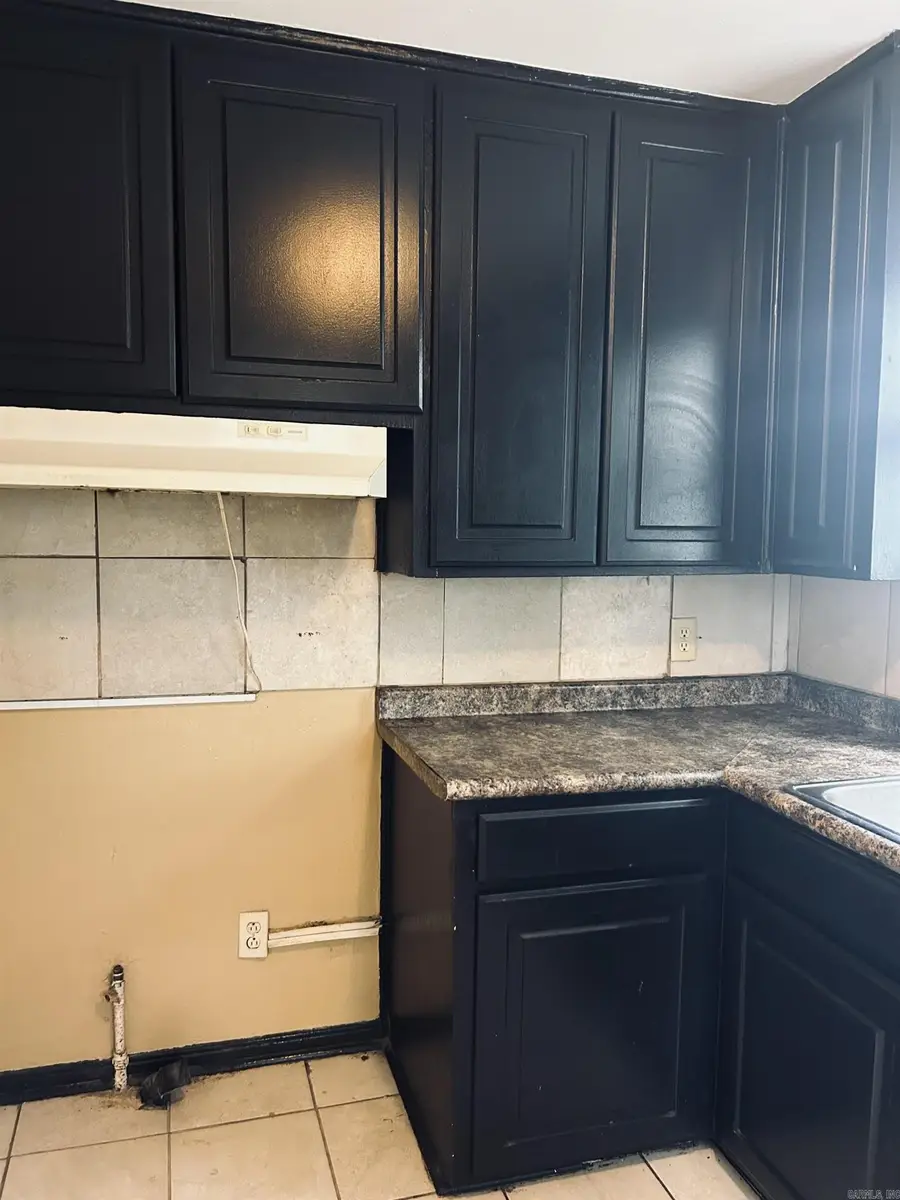 13 E Richard Drive, White Hall, AR 71602 - #3