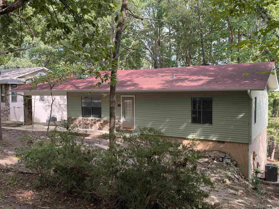 19 Malaga Circle, Hot Springs Village, AR 71909 - #3