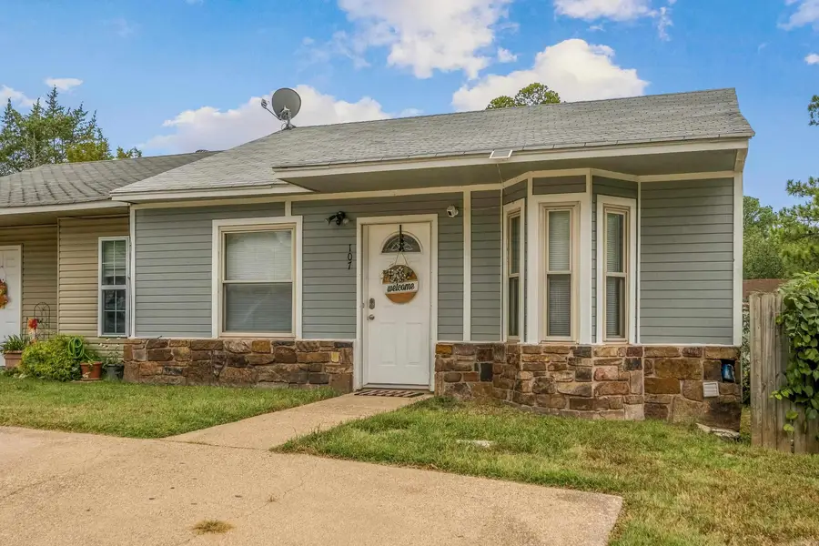 107 Chelle Street, Hot Springs, AR 71901 - #3