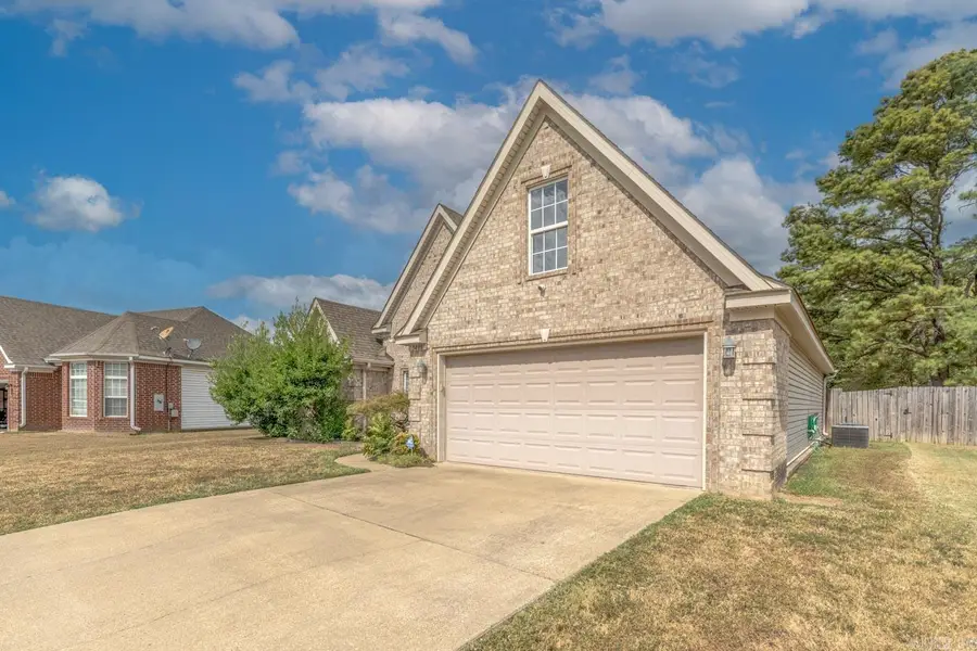 5408 Deerfield Dr, Jonesboro, AR 72404 - #2