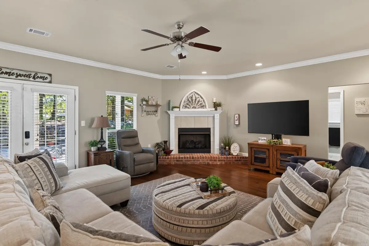 33 Alicante Road, Hot Springs Village, AR 71909 - #1