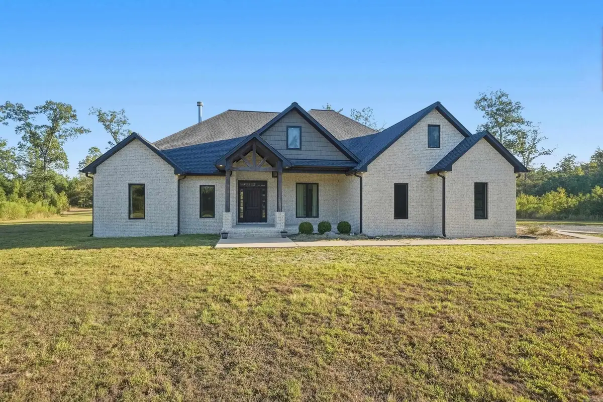 8899 Grant County Rd 75, Sheridan, AR 72150 - #1