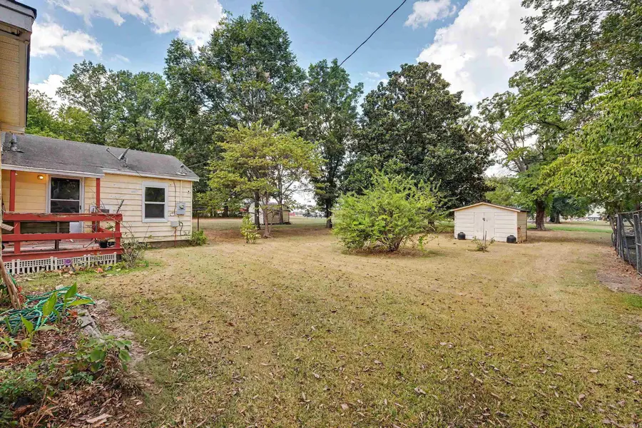1020 College St, Marvell, AR 72366 - #3