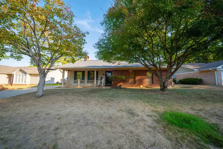 1102 Pinecrest Drive, Camden, AR 71701 - #2