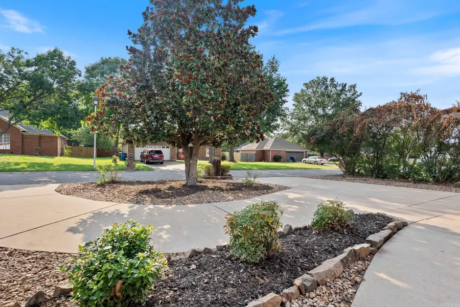 2135 Maplewood Drive, Conway, AR 72032 - #2