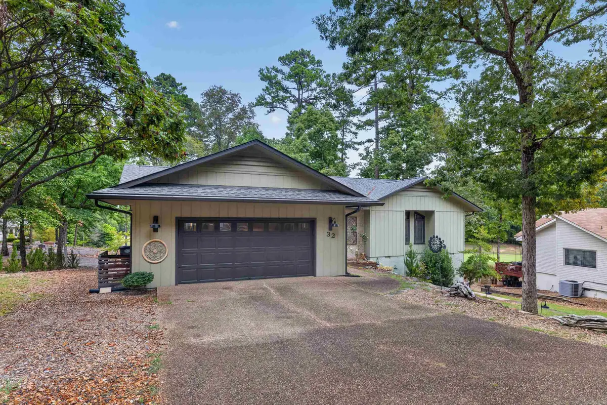 32 Doscientos Circle, Hot Springs Village, AR 71909 - #1