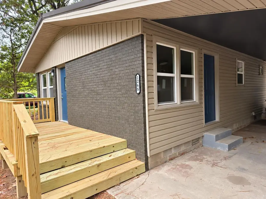 1265 W Court Street, Piggott, AR 72454 - #3