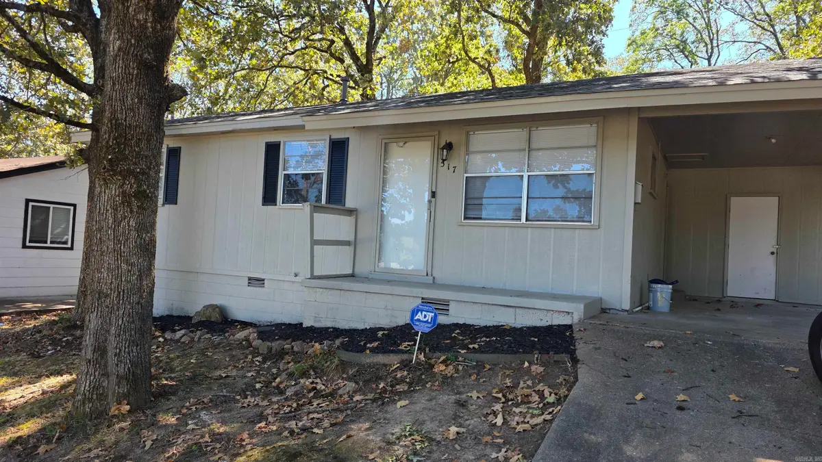 517 Libby Ln, North Little Rock, AR 72118 - #1