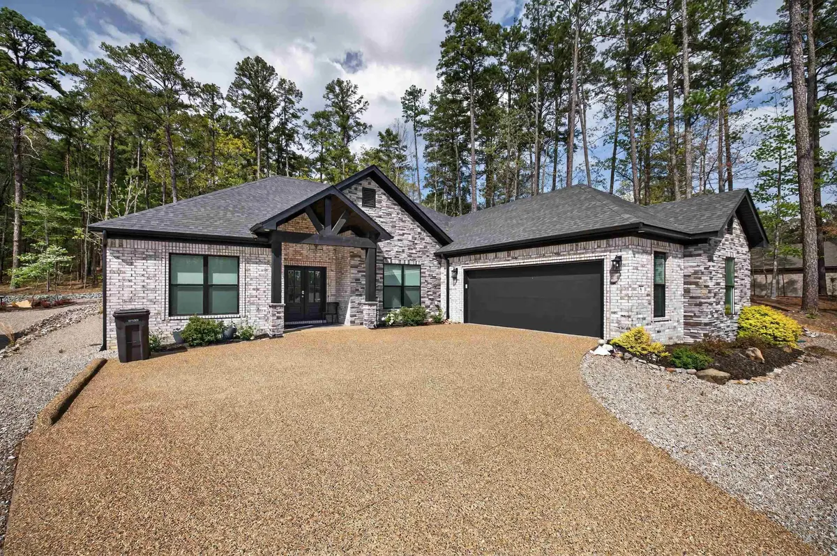 8 Siega Lane, Hot Springs Village, AR 71909 - #1