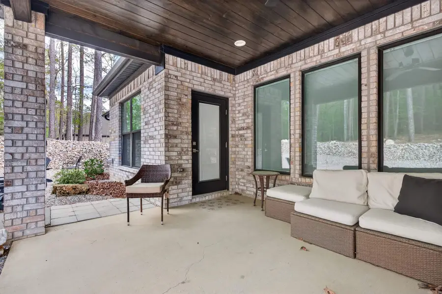8 Siega Lane, Hot Springs Village, AR 71909 - #2