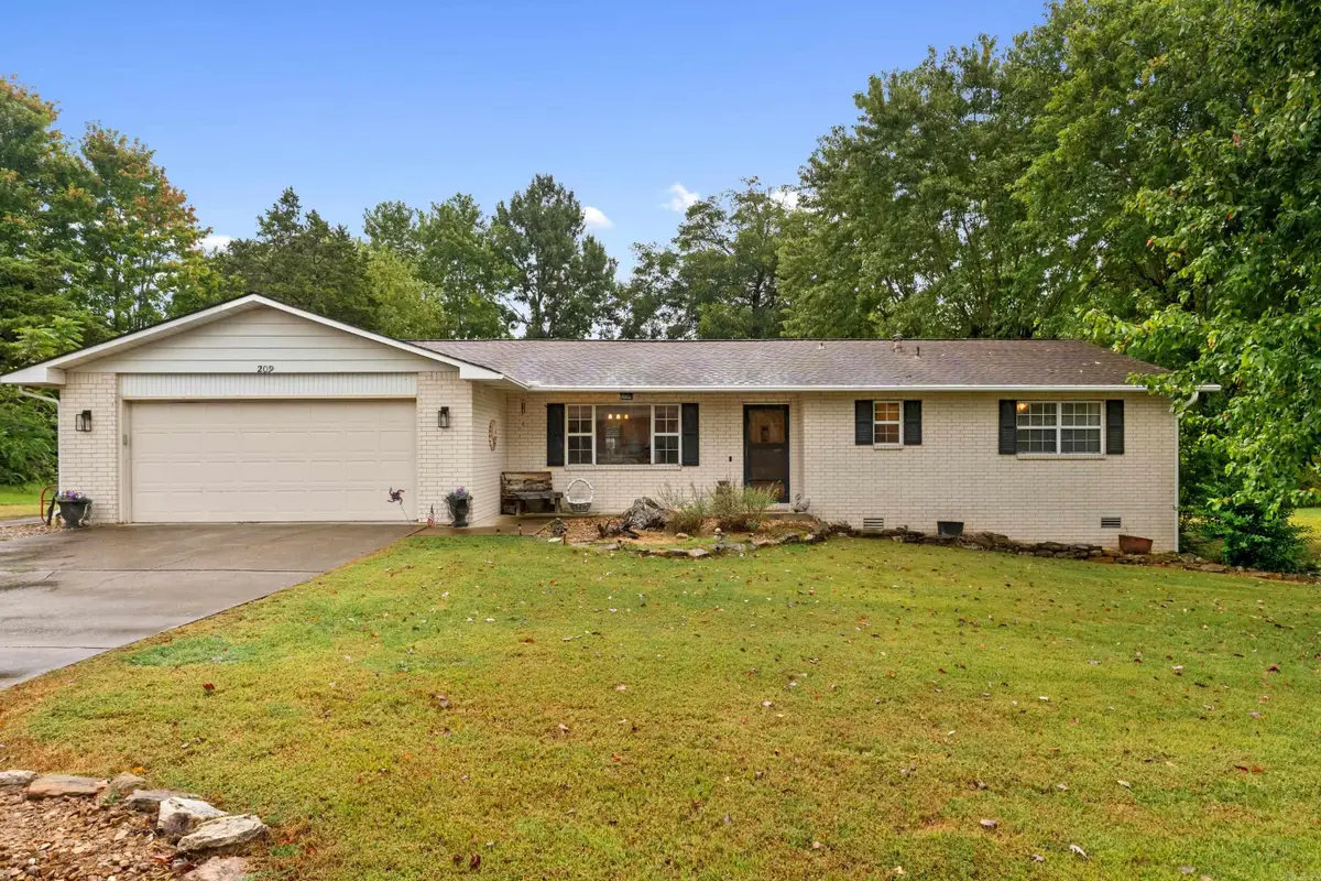 209 Parkview Drive, Mountain Home, AR 72653 - #1