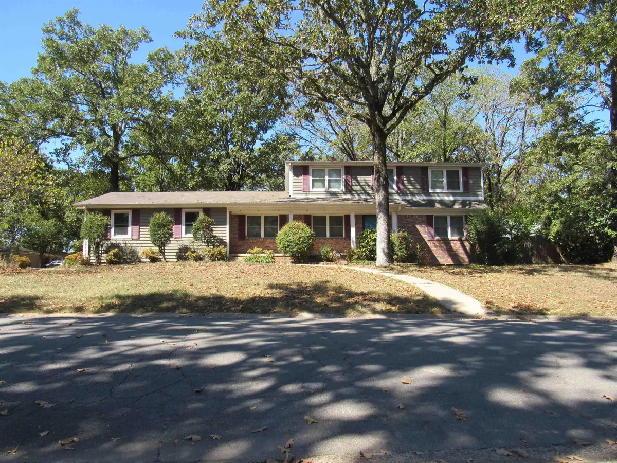 6201 Blackhawk Dr, North Little Rock, AR 72116 - #1