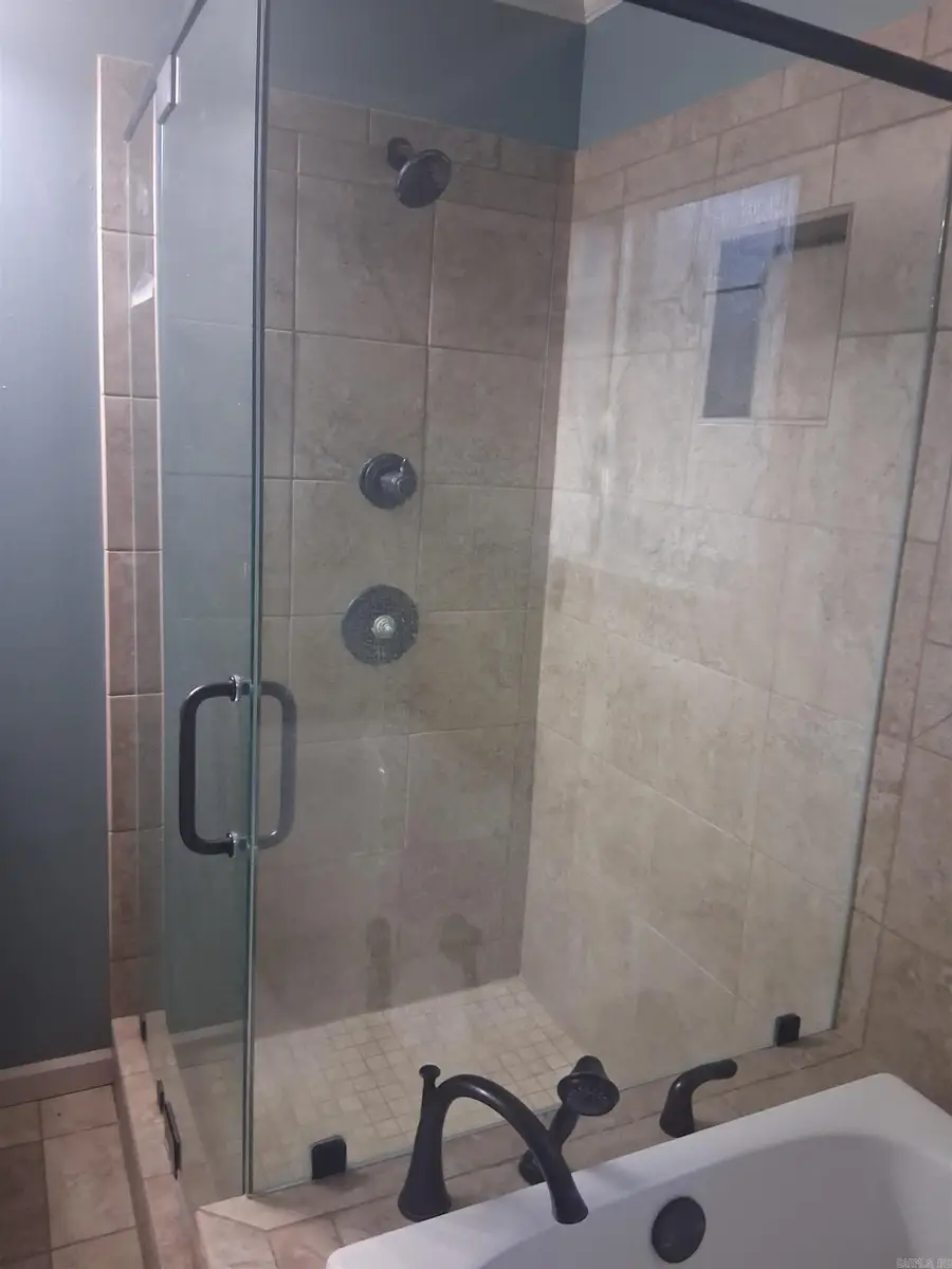 413 W 5th Street, Stuttgart, AR 72160 - #2