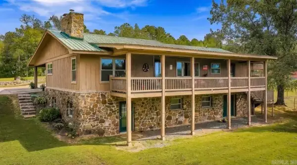 217 4th Street, Shirley, AR 72153