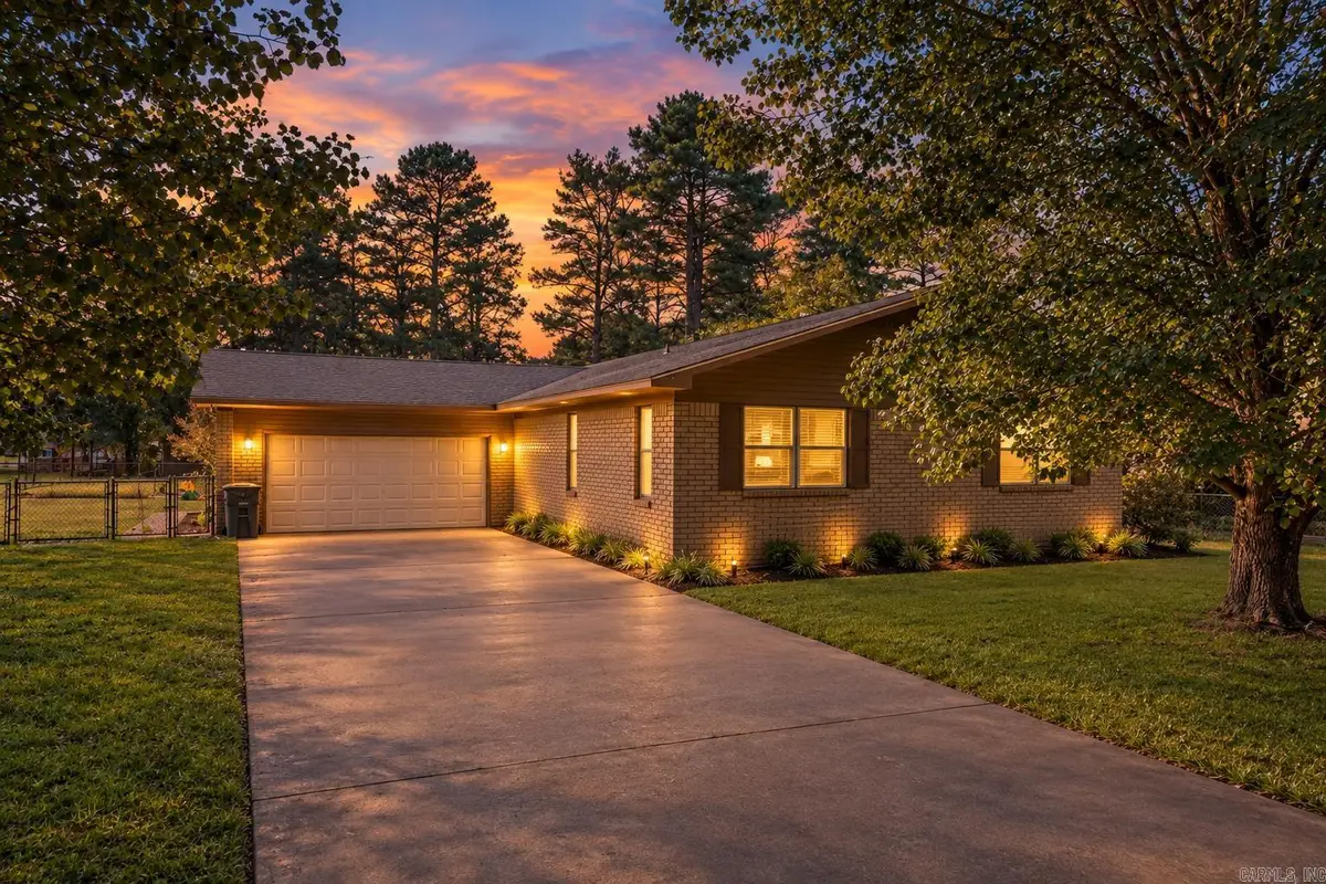 901 W Iowa St., Beebe, AR 72012 - #1