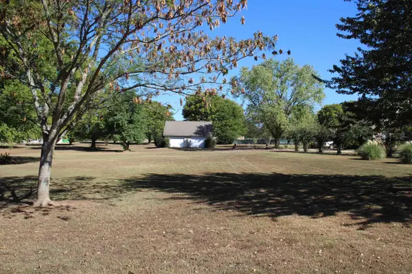 Deerwood Lane, Nashville, AR 71852